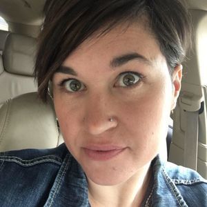 Meet your Posher, Tonya